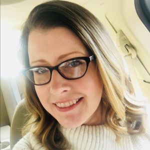 Meet your Posher, Deaneen